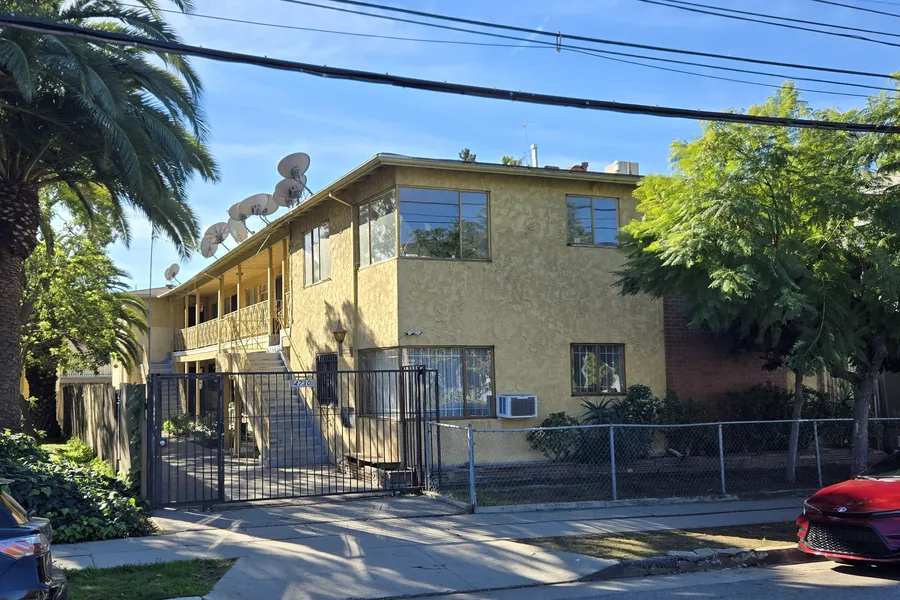 4730 Franklin Ave